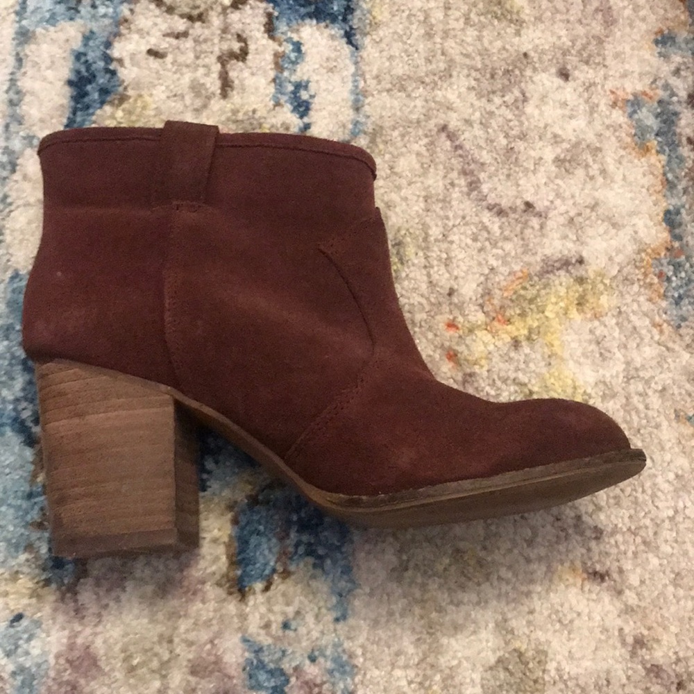 Maroon Booties - Picture 3 of 5
